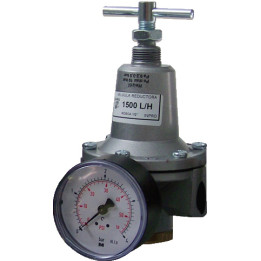 Reduktor ciśnienia oleju, 1500 l/h, ciśnienie na wyjściu 0,2÷3,5 bar, GW G1/2", z manometrem
