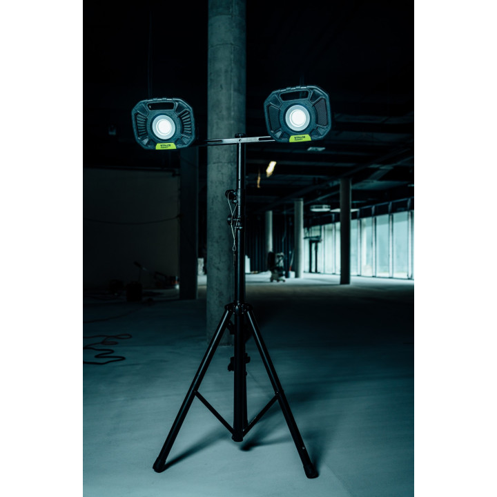 Reflektor aku LED LUM-X C-FL40W BT